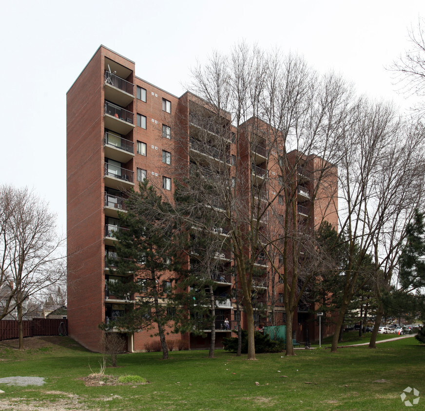 Founders Place Apartments - 540 Timothy St Newmarket, ON | Apartments.com