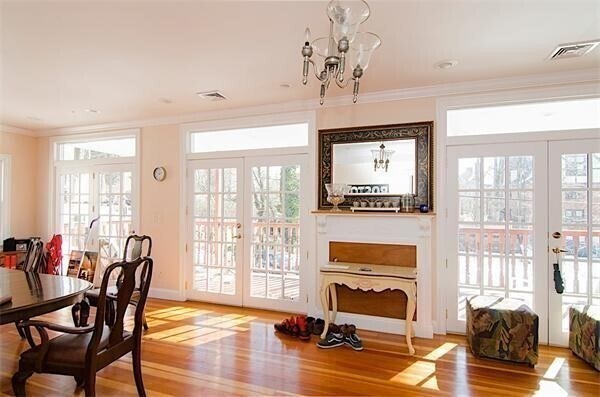 Building Photo - 159 Longwood Ave