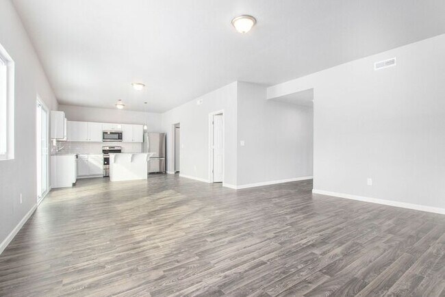 Foto del edificio - 1860 Bluff Ridge Ct