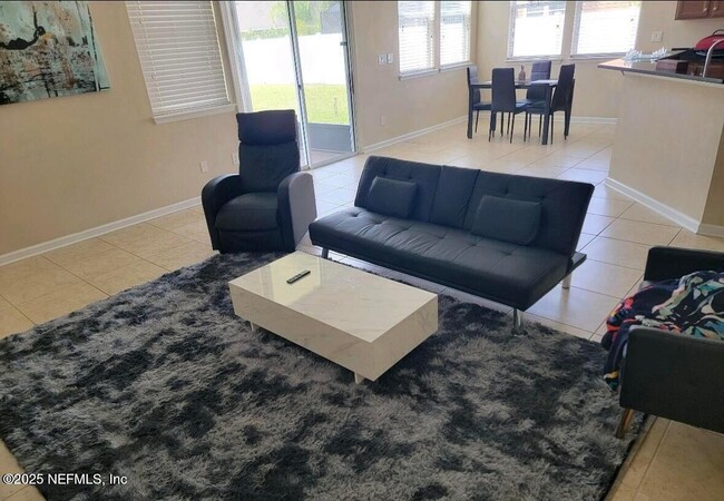 Foto del edificio - 232 S Field Crest Dr
