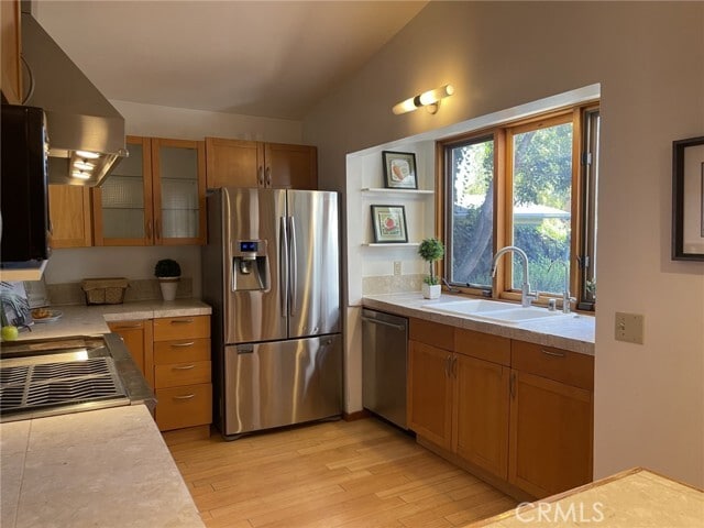 Building Photo - 761 S Los Robles Ave