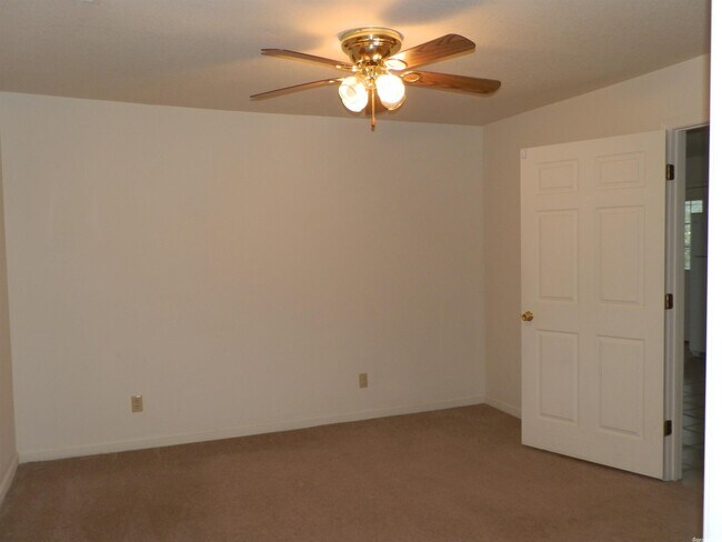 Foto del edificio - 315 S 12th St