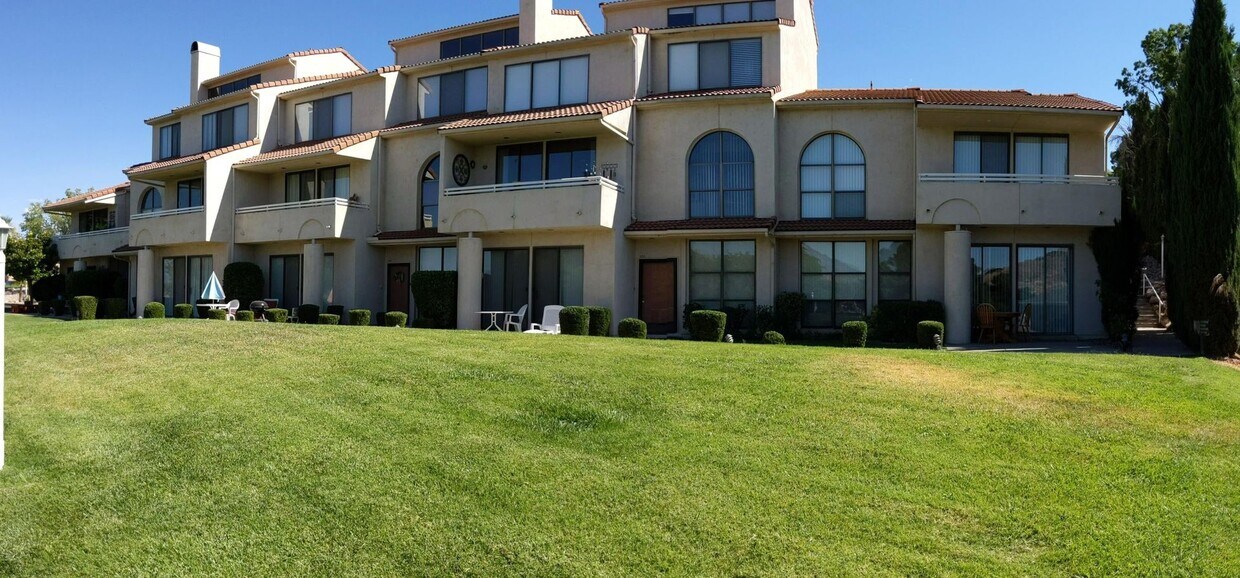 Foto principal - La Mirage 1 bedroom Condo