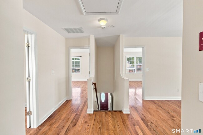 Foto del edificio - 35 Woodrow St