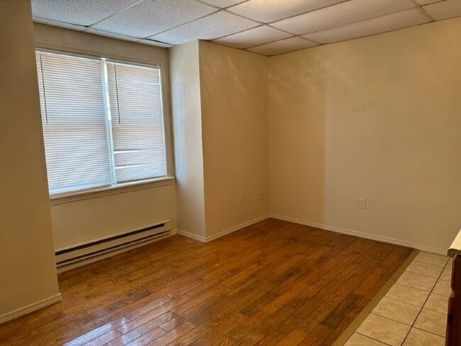 Foto del edificio - Efficiency 3rd Floor For Rent In Harrisbur...