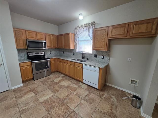 Building Photo - 8541 Rainy Lake Dr