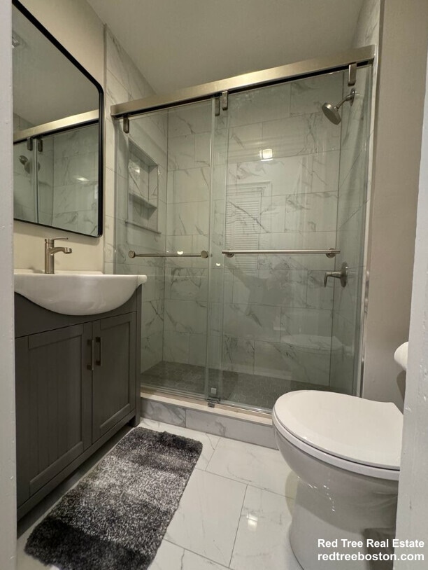 Building Photo - 15 Worthington St