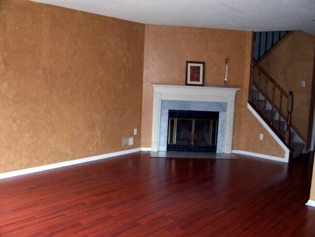 Foto del edificio - 22 Holly St