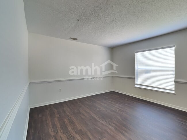 Foto del edificio - 11997 Mission Creek Ln