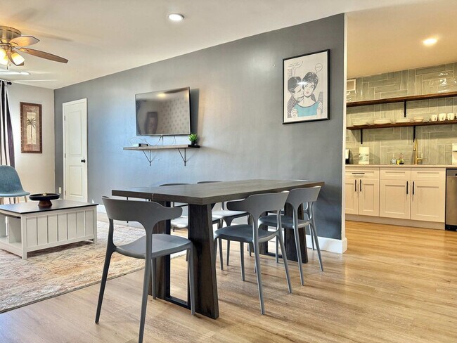 Foto del edificio - 215 Piedmont Ave NE