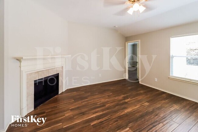 Building Photo - 4508 Shady Hollow Drive