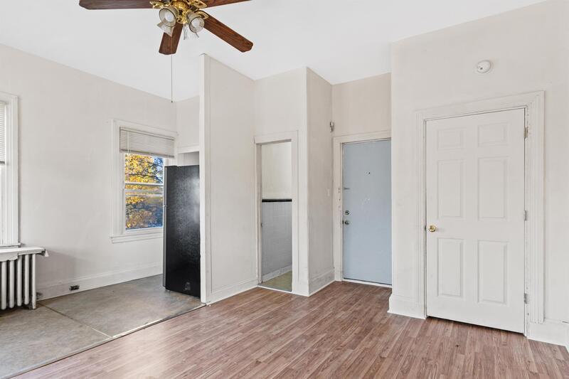 867 Cooper St Unit 7, Woodbury, NJ 08096 Condo for Rent in Woodbury