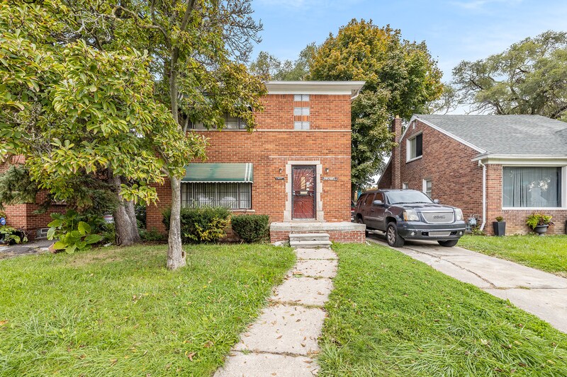 19018 W Chicago, Detroit, MI 48228 Condo for Rent in Detroit, MI