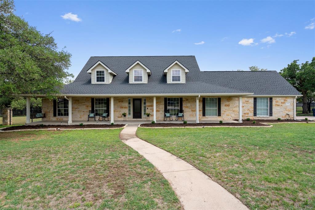 Foto principal - 208 Neal Dr
