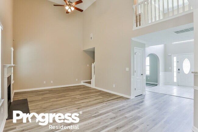 Building Photo - 625 Blueangel Dr