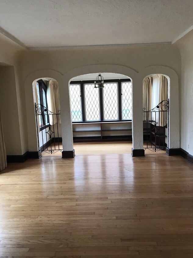 Foto del edificio - 531 N 63rd St