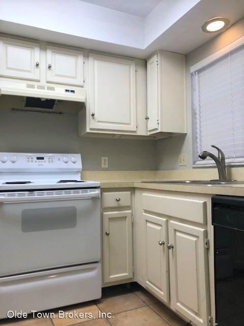 Foto del edificio - 2 br, 2.5 bath House - 2608 E Pine Street
