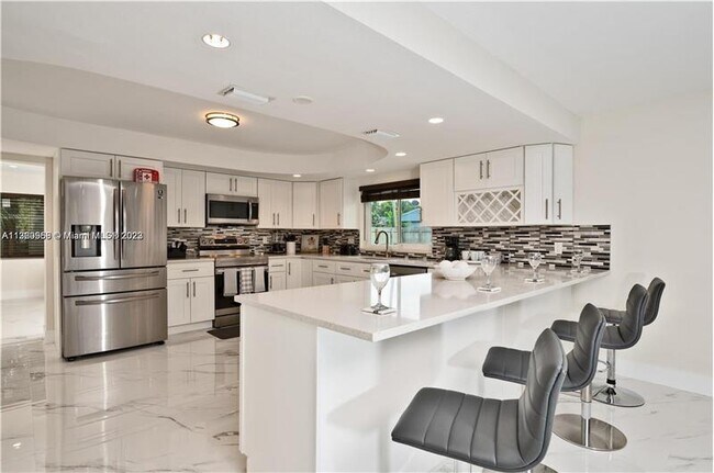 Building Photo - 821 NW 67th Ave