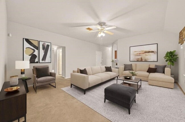 Building Photo - 12811 Lodenbriar Dr