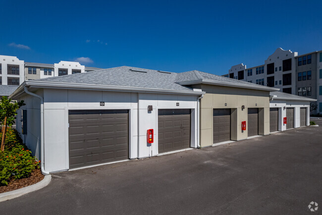 Private Garages - Cirrus at Aqua