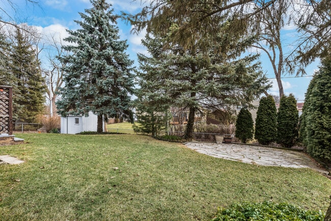 Foto del edificio - 2407 N Lafayette St