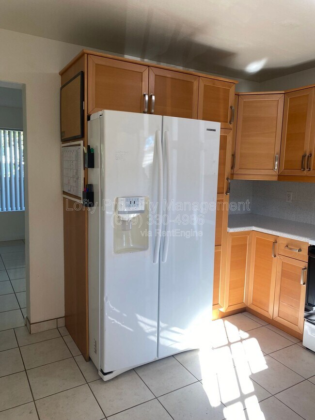 Foto del edificio - 575 Otay Lakes Rd