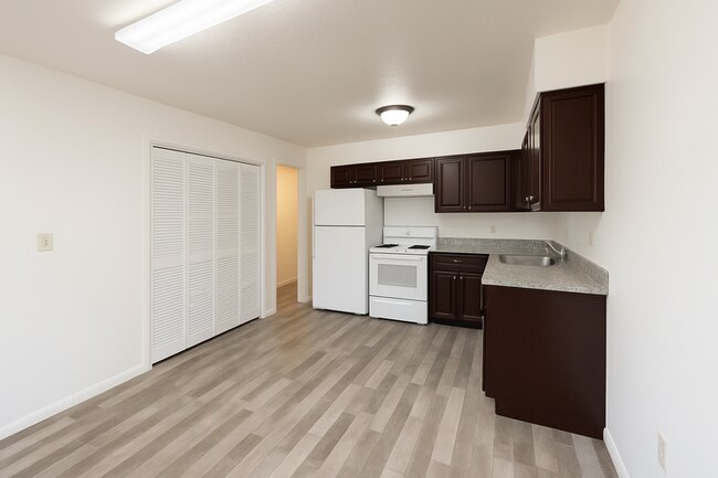 Foto del edificio - 445 E 800 N St