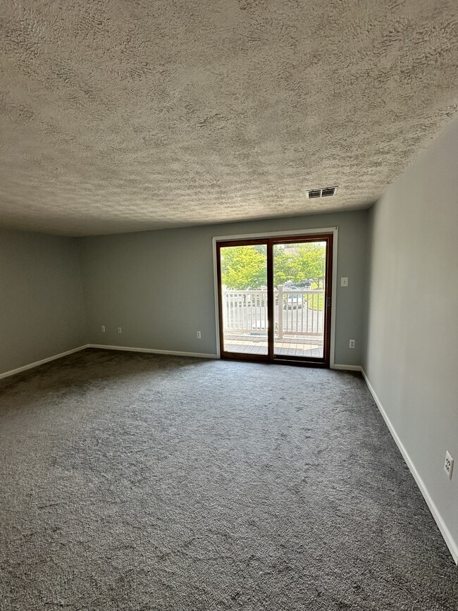 Building Photo - 803 Stratford Way