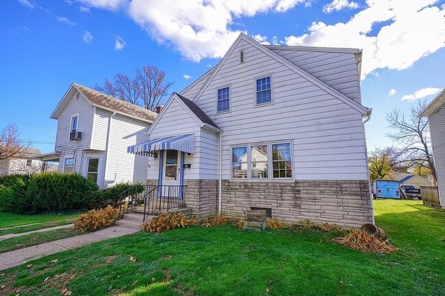 304 Reber - 304 Reber Ave