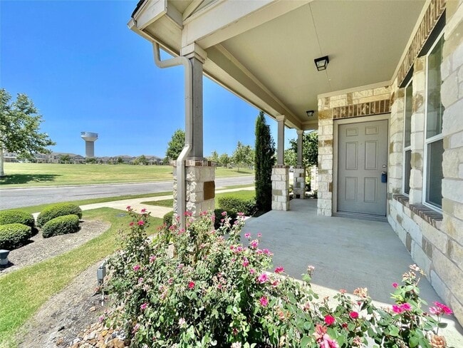 Building Photo - 401 Katmai Cir