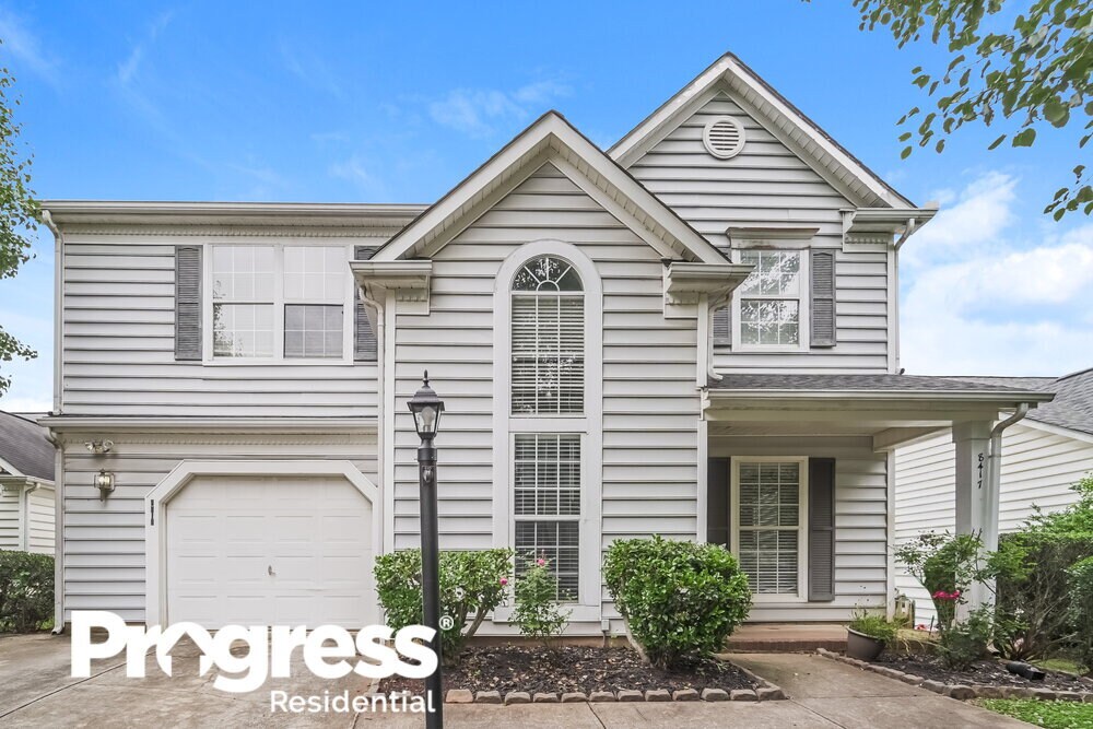 8417 Redstone View Dr, Charlotte, NC 28269 House Rental in Charlotte