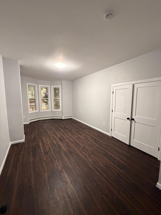 Foto del edificio - 906 Summit Ave