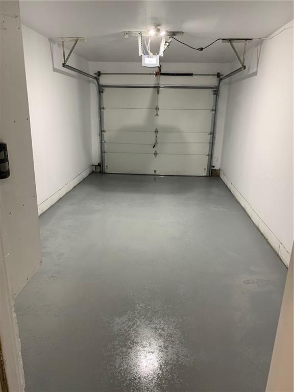 Foto del edificio - 8268 Woodall Dr