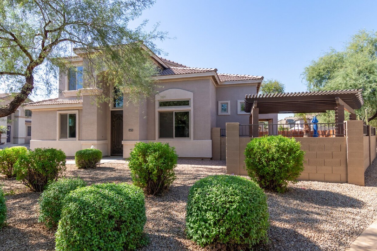 14276 W Lexington Ave, Goodyear, AZ 85395 Room for Rent in Goodyear