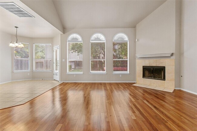 Building Photo - 1616 Chasewood Dr