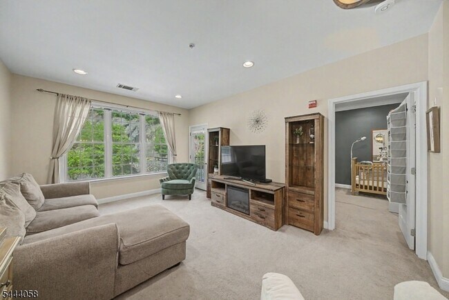 Foto del edificio - 7319 Coventry Ct