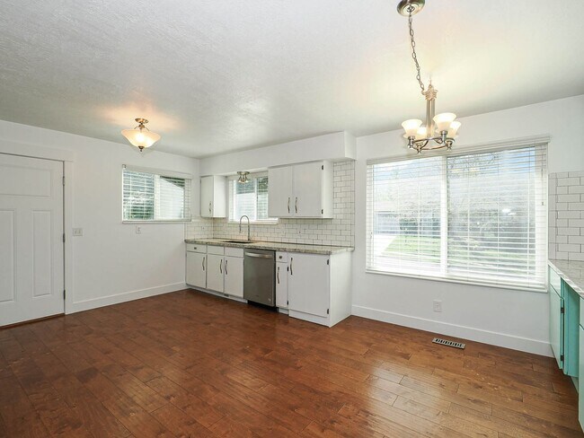Photo - RES_STOTT_9062 Apartment