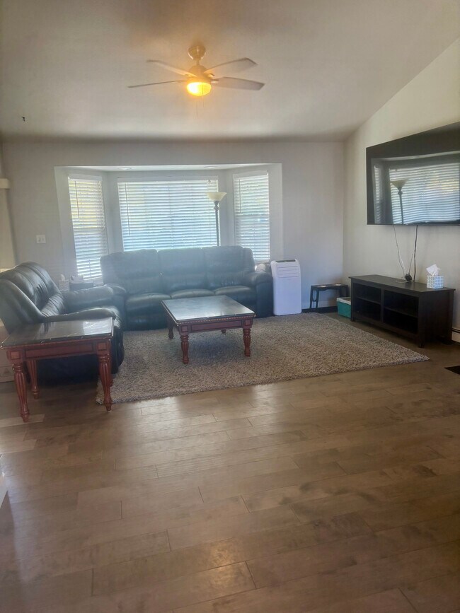 sala de estar - 2574 Silver Oak Ct