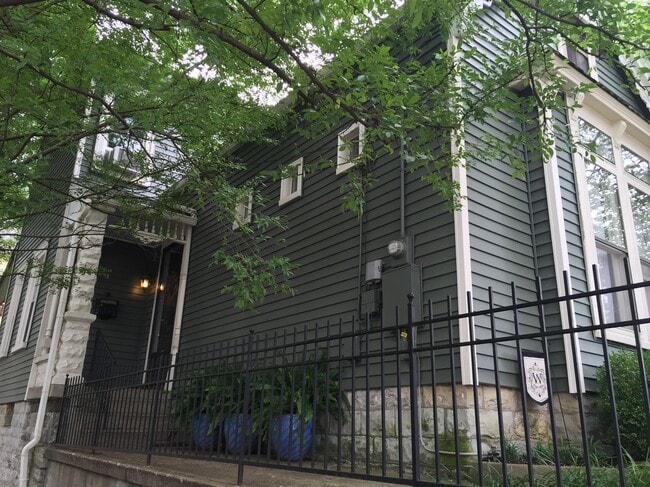 Building Photo - 1442 Christy Ave