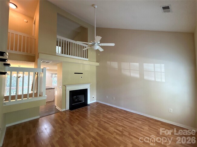 Foto del edificio - 12402 Bluestem Ln