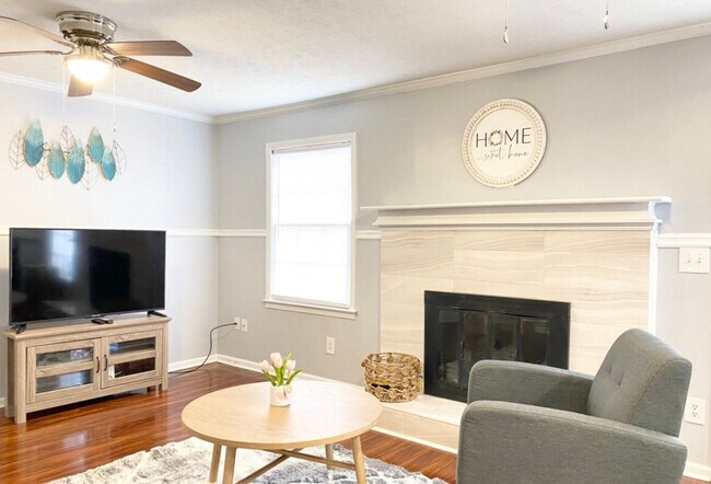 Foto del edificio - 175 Michael Dr