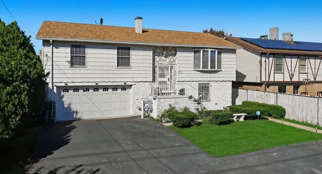 Foto del edificio - 87 Merseles St