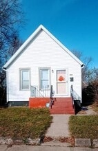 Building Photo - 2262 W 17th Ave