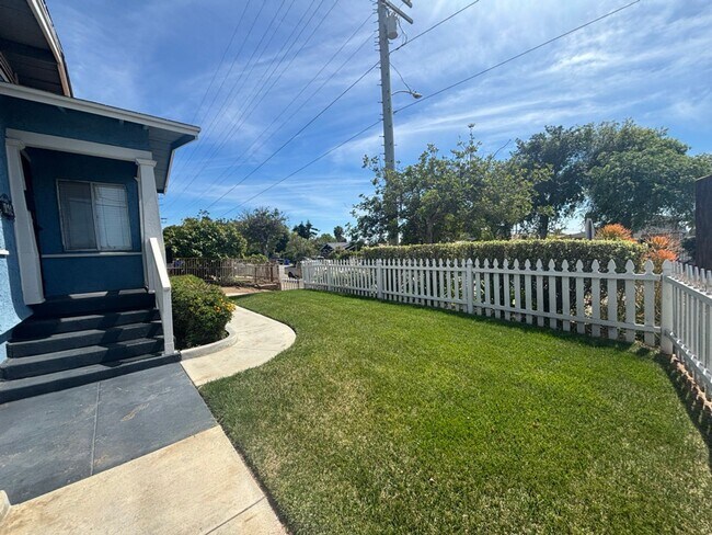 Foto del edificio - 4006-4008 DELTA STREET