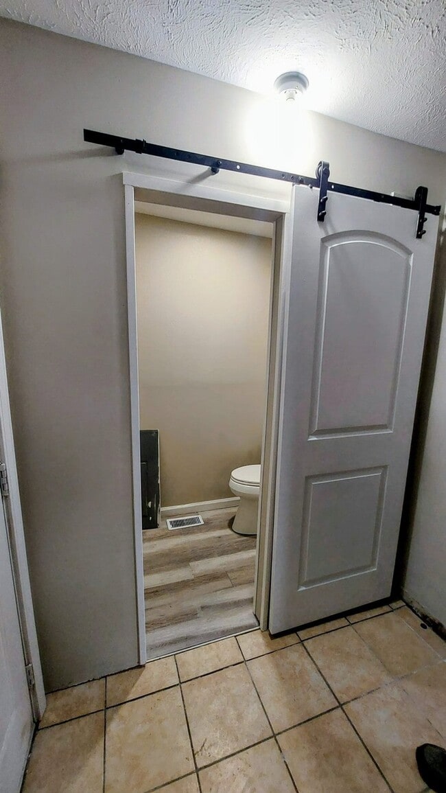 Building Photo - Duplex