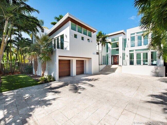 Foto del edificio - 1337 N Venetian Way