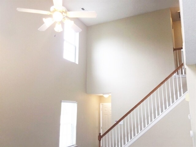 Foto del edificio - 4271 Lake Woodard Dr