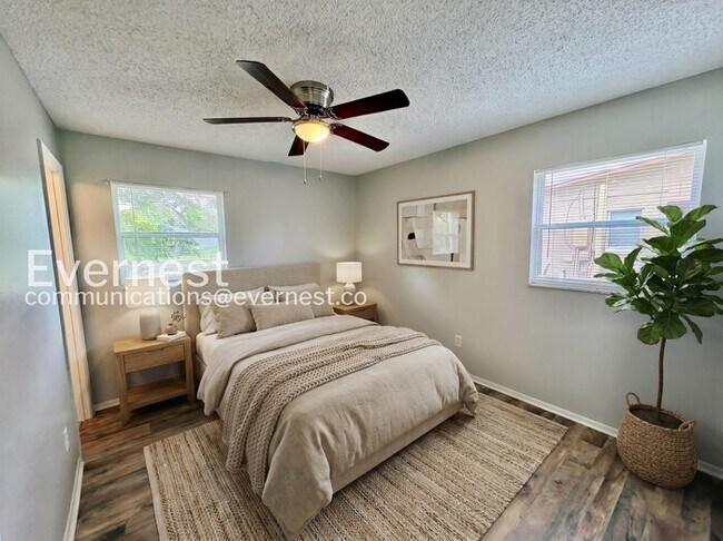 Foto del edificio - 2151 S Ivey Ln