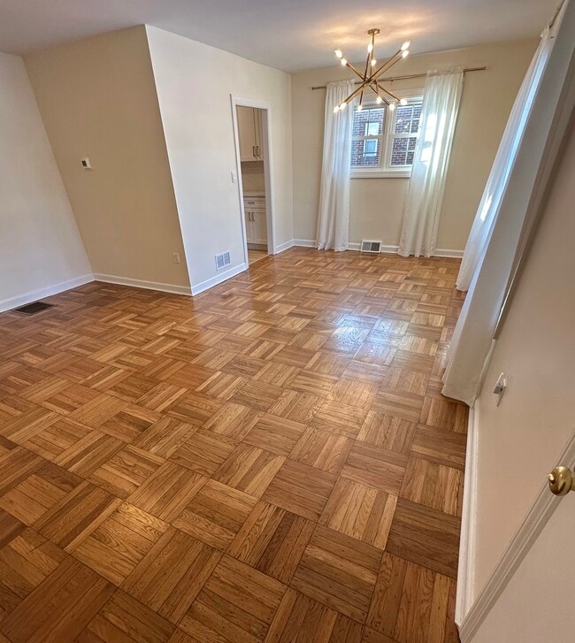 Building Photo - 108 Homewood Rd