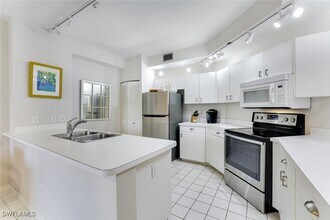 Building Photo - 6510 Valen Way